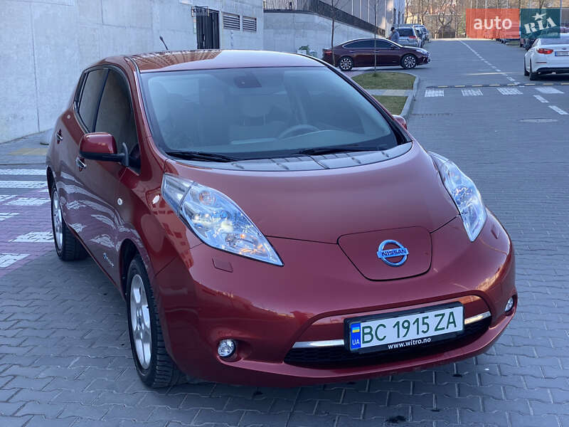 Nissan Leaf (2012)