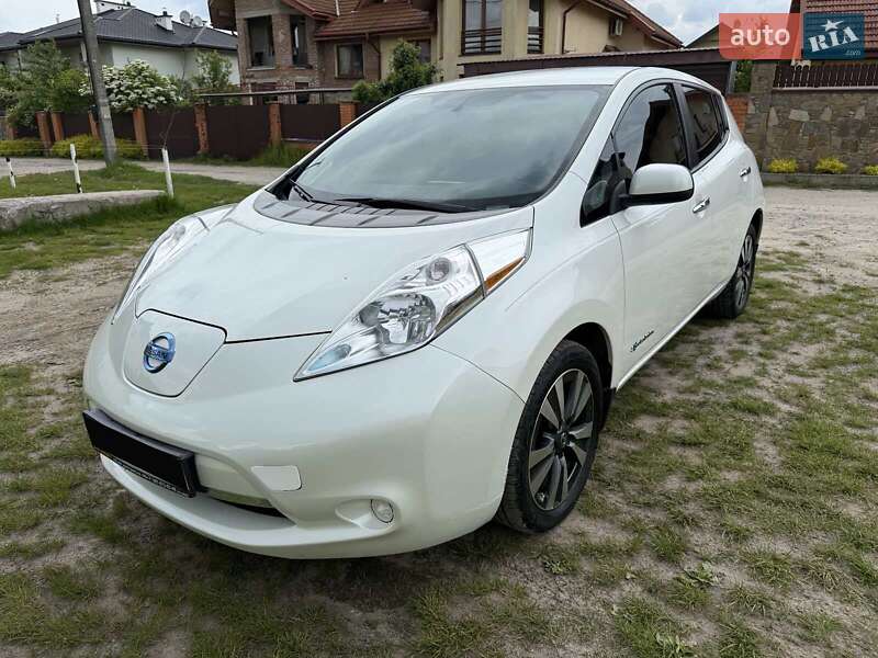 Nissan Leaf (2016)