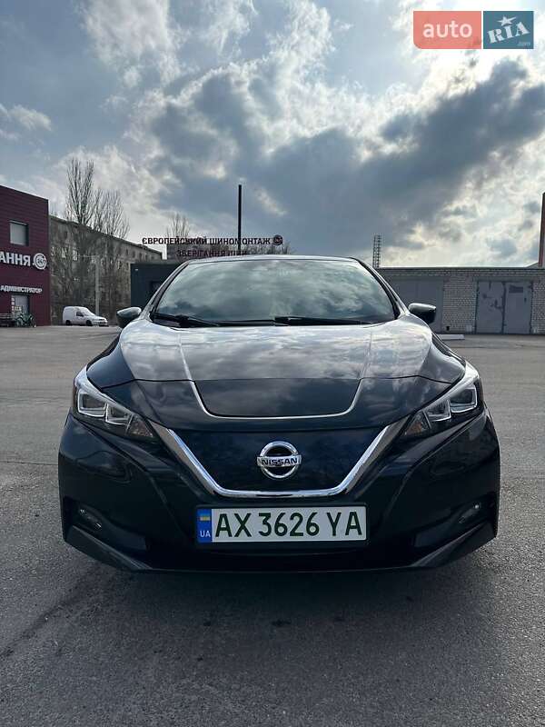 Nissan Leaf (2018)