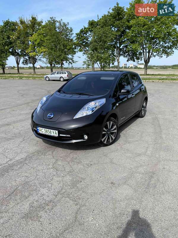 Nissan Leaf (2015)