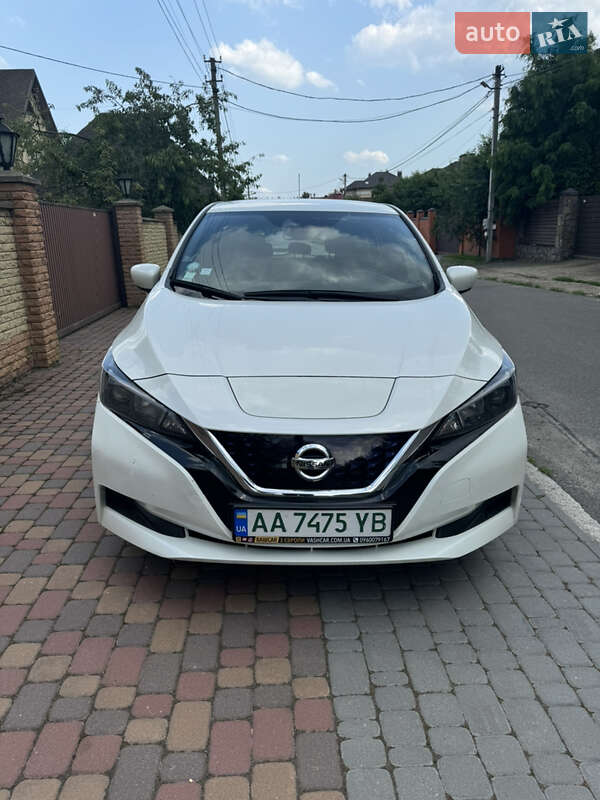 Nissan Leaf (2019)