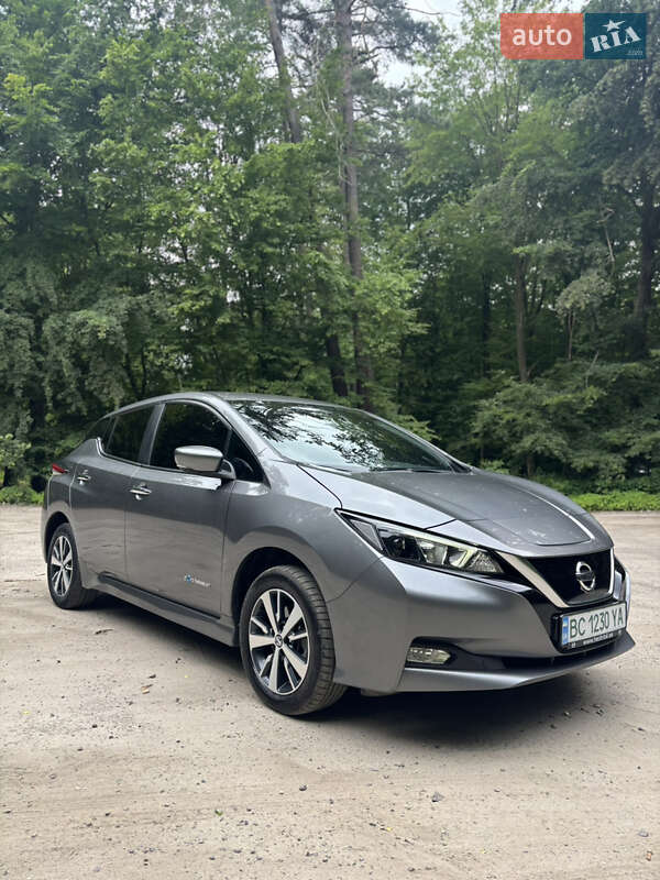 Nissan Leaf (2019)