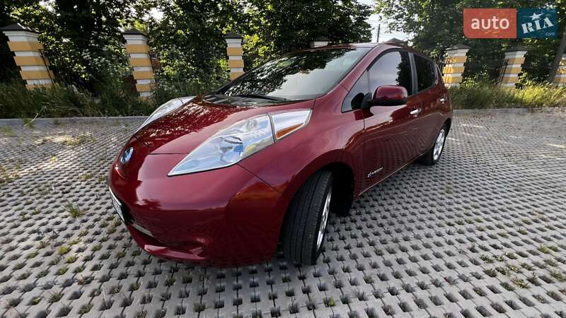 Nissan Leaf (2013)