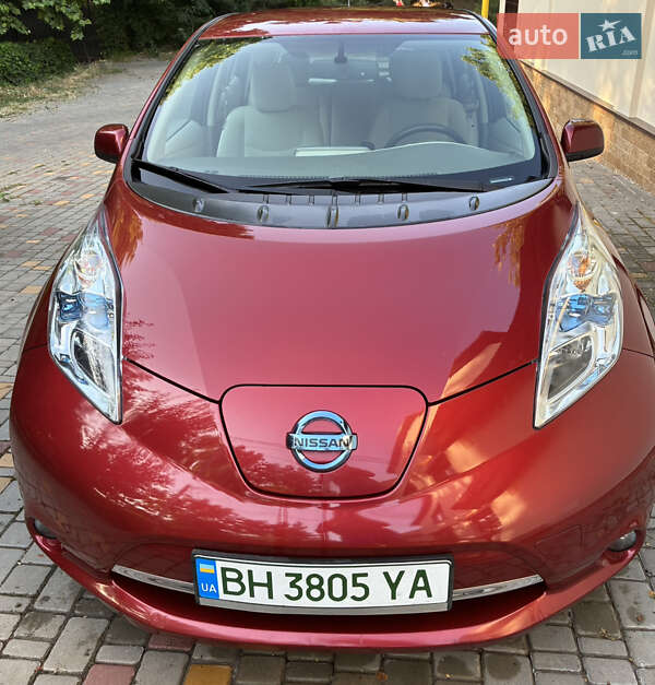 Nissan Leaf (2014)