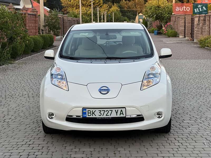Nissan Leaf (2013)