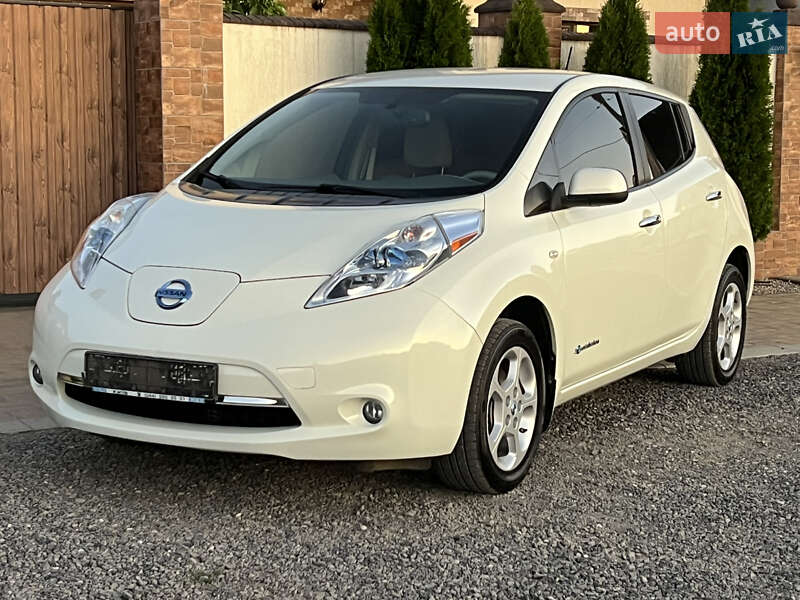 Nissan Leaf (2012)