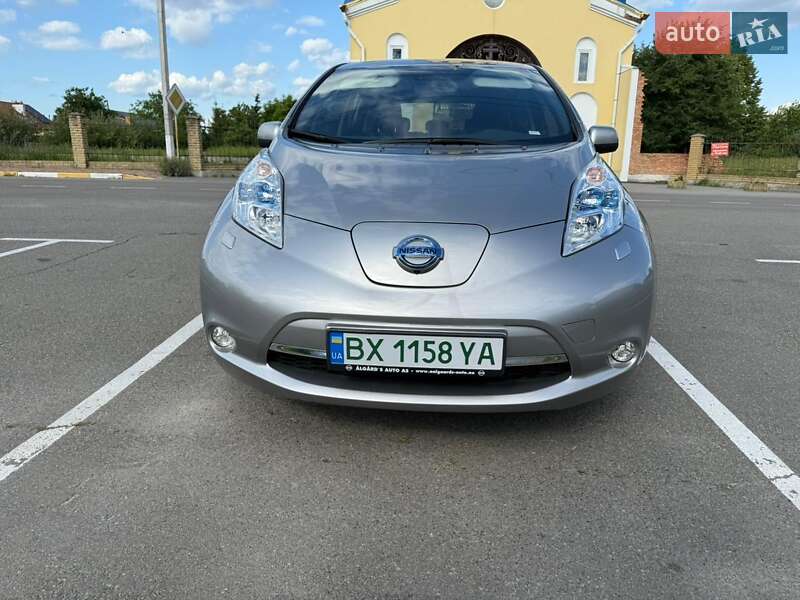 Nissan Leaf (2015)