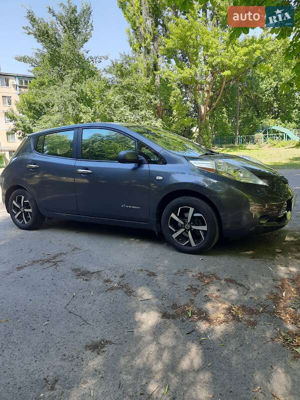 Nissan Leaf (2013)