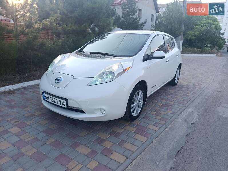 Nissan Leaf (2013)