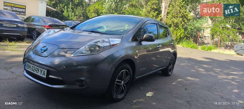 Nissan Leaf (2014)