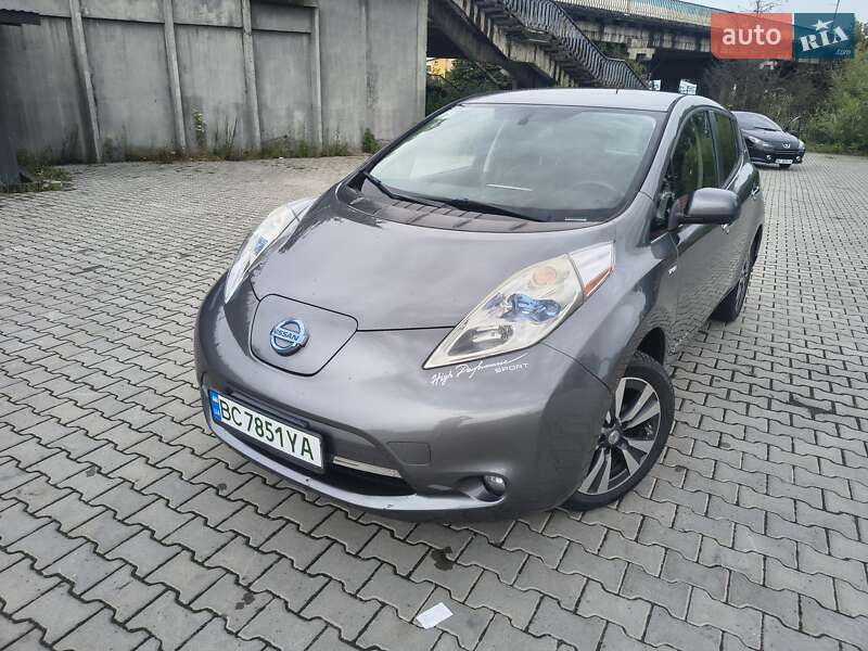 Nissan Leaf (2014)