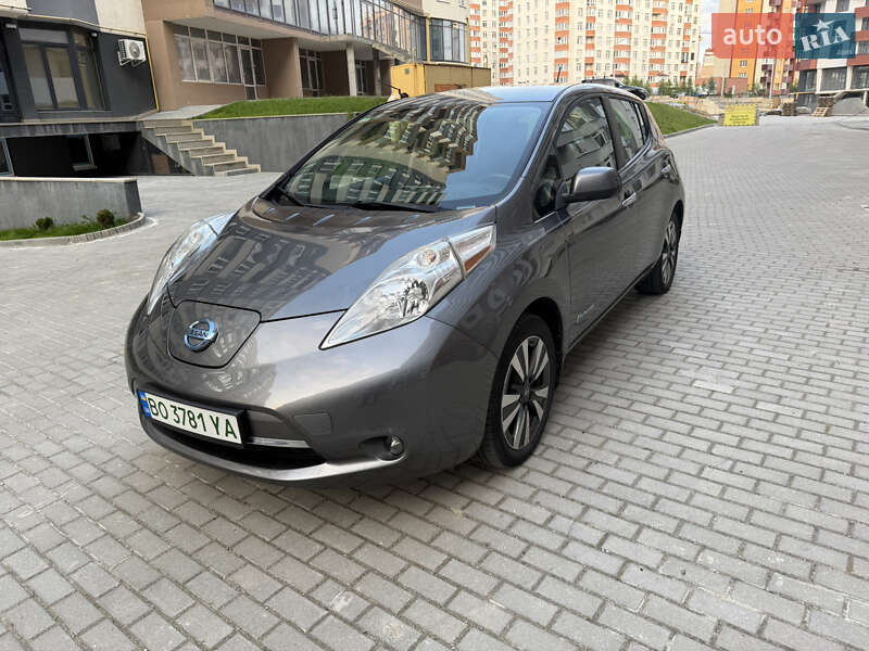 Nissan Leaf (2015)