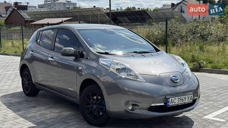 Nissan Leaf (2014)