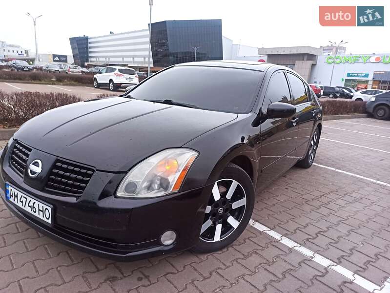 Nissan Maxima (2003)