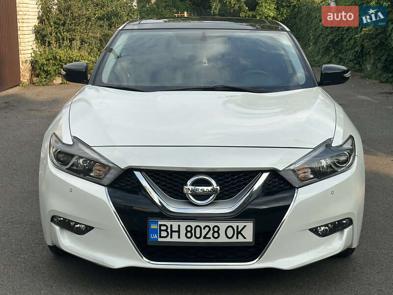 Nissan Maxima (2017)