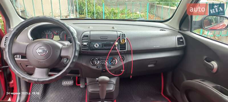 Nissan Micra (2008)
