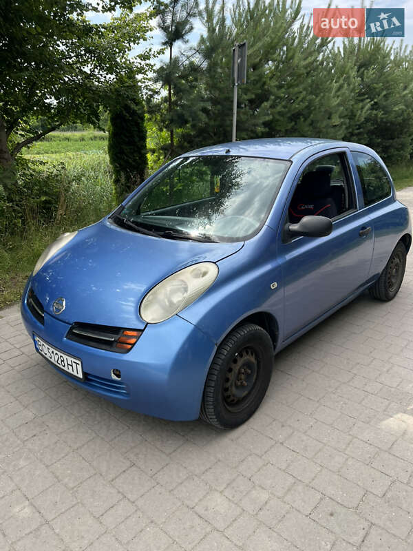 Nissan Micra (2003)