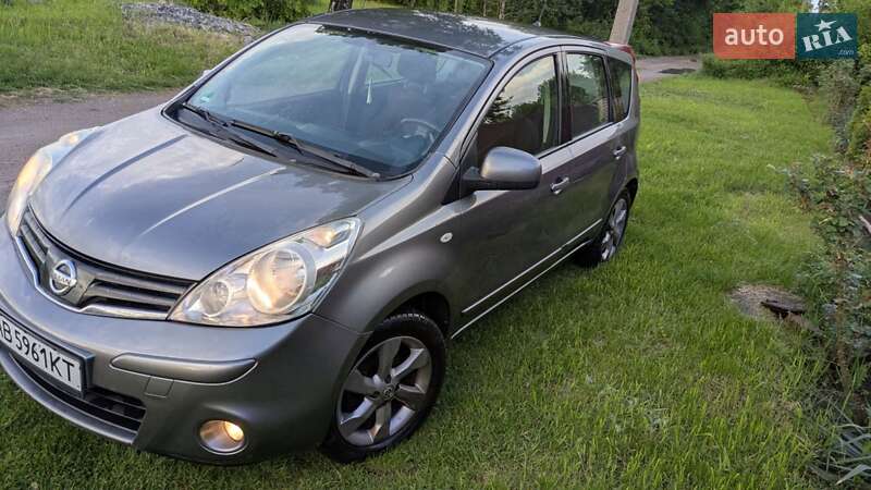 Nissan Note (2010)