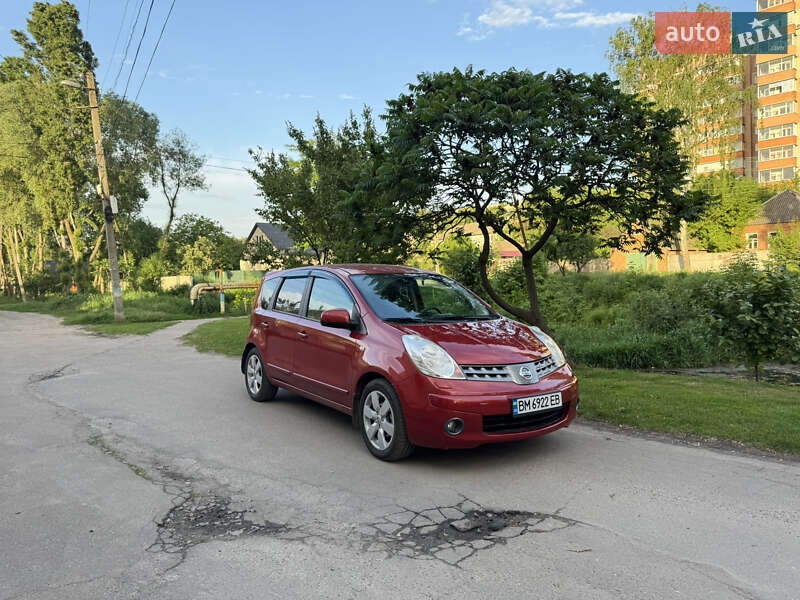 Nissan Note (2008)