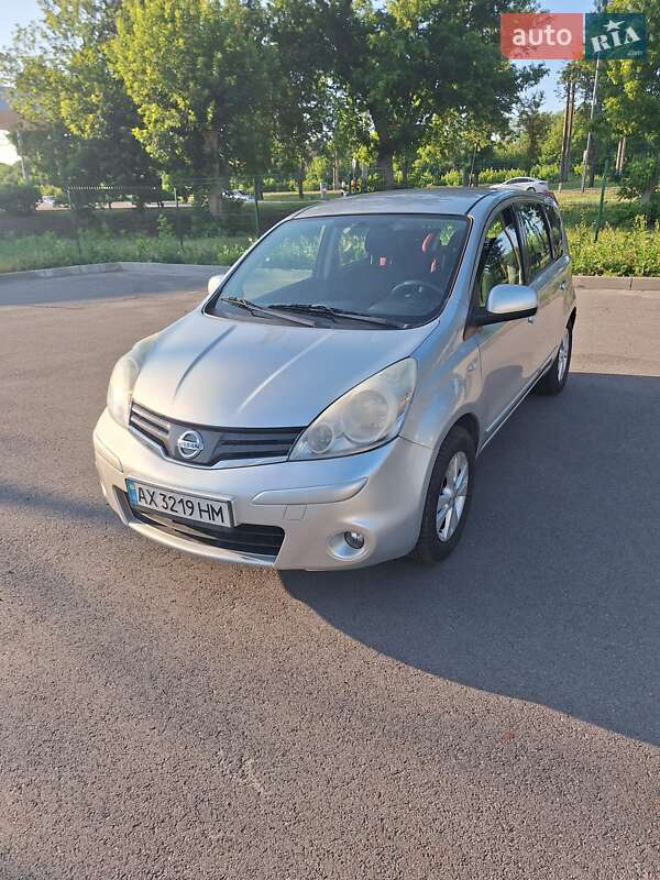 Nissan Note (2011)