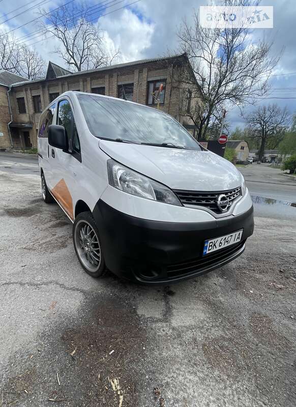 Nissan Nv200 (2012)