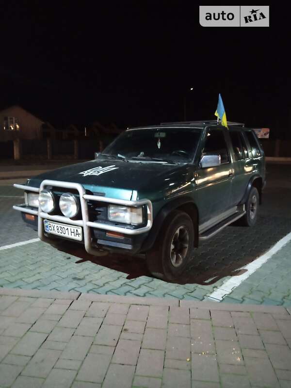 Nissan Pathfinder (1995)