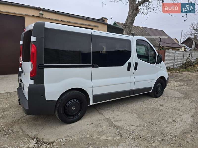 Nissan Primastar (2012)