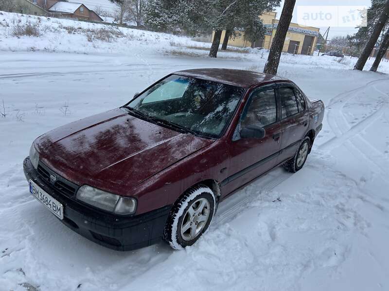 Nissan Primera (1990)