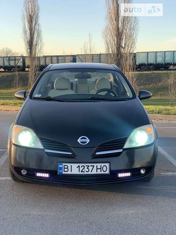 Nissan Primera (2002)