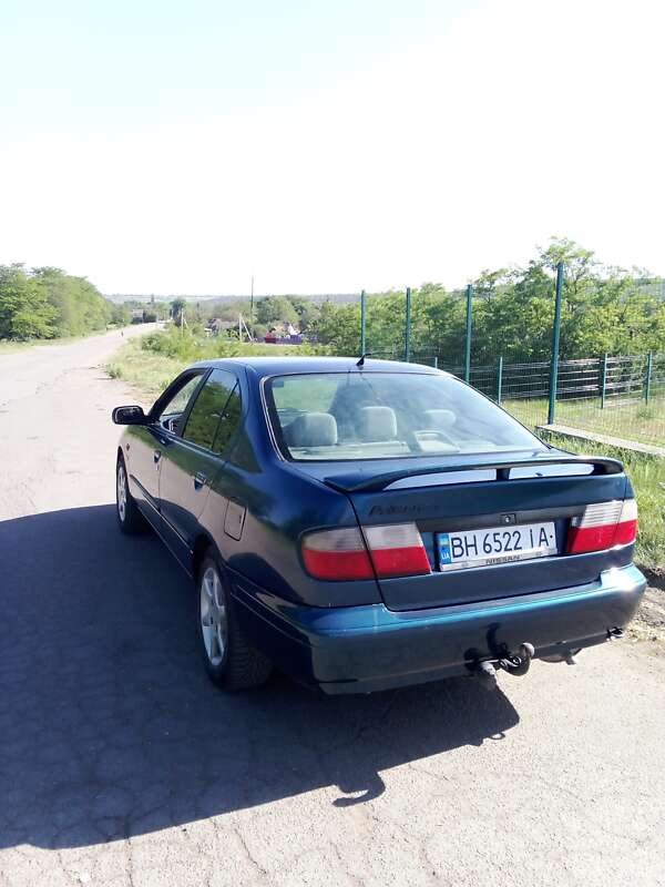 Nissan Primera (1998)