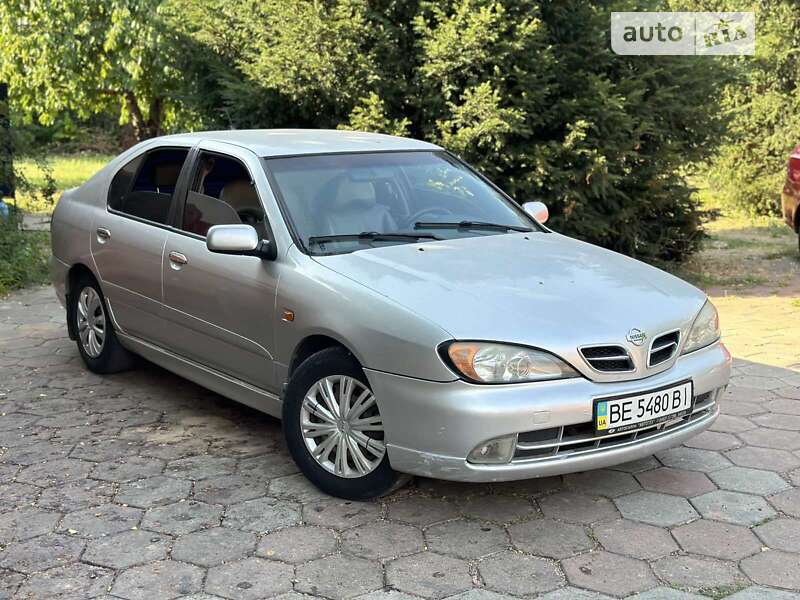 Nissan Primera (2000)