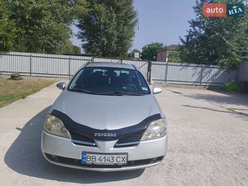 Nissan Primera (2002)