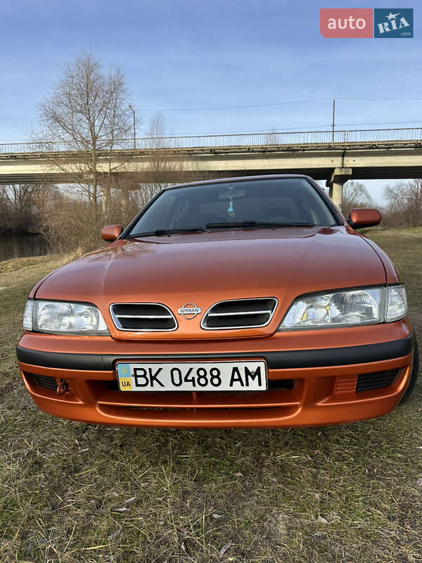 Nissan Primera (1997)