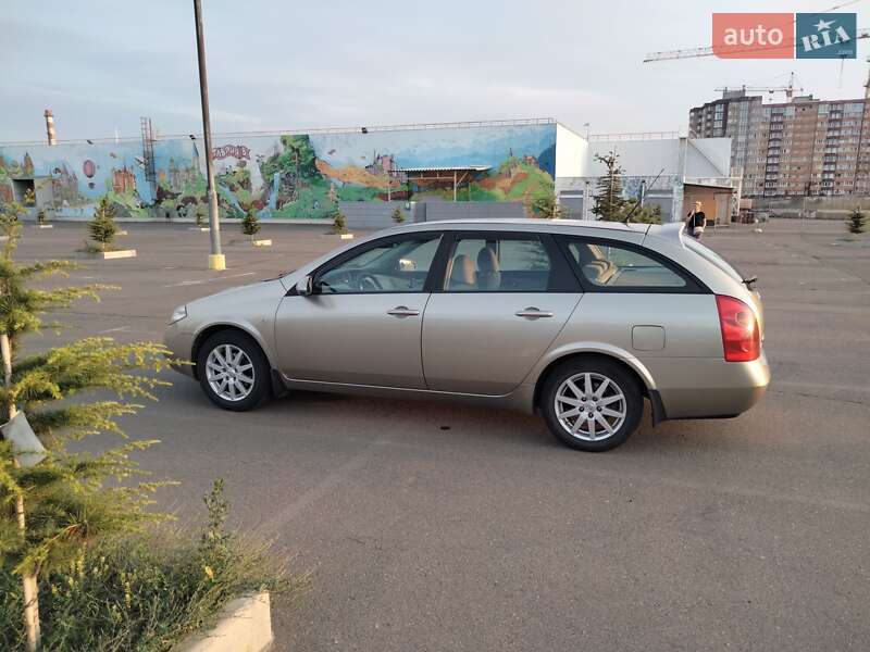 Nissan Primera (2002)
