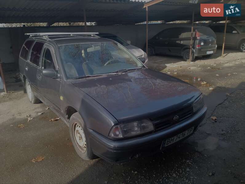 Nissan Primera (1992)