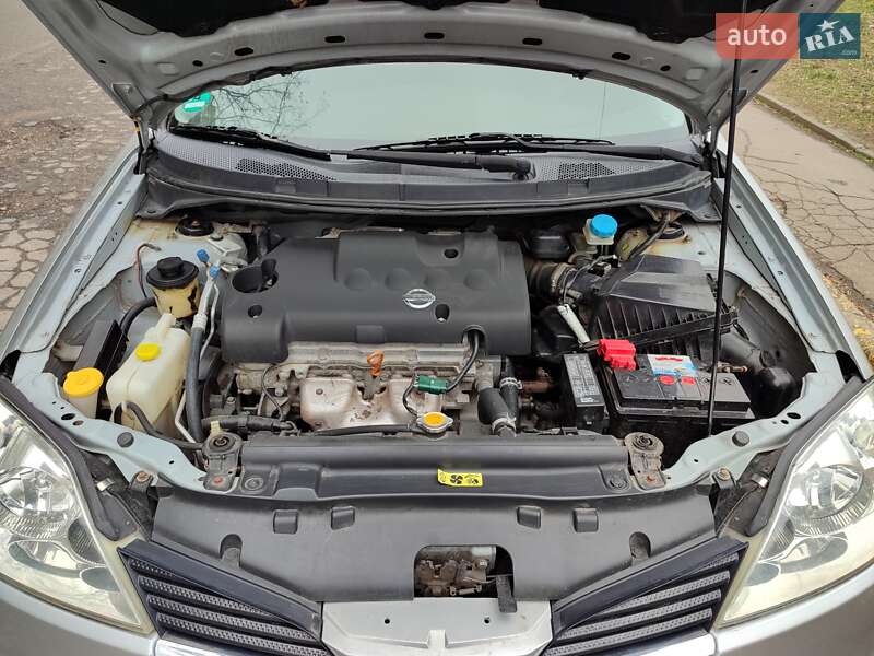 Nissan Primera (2005)