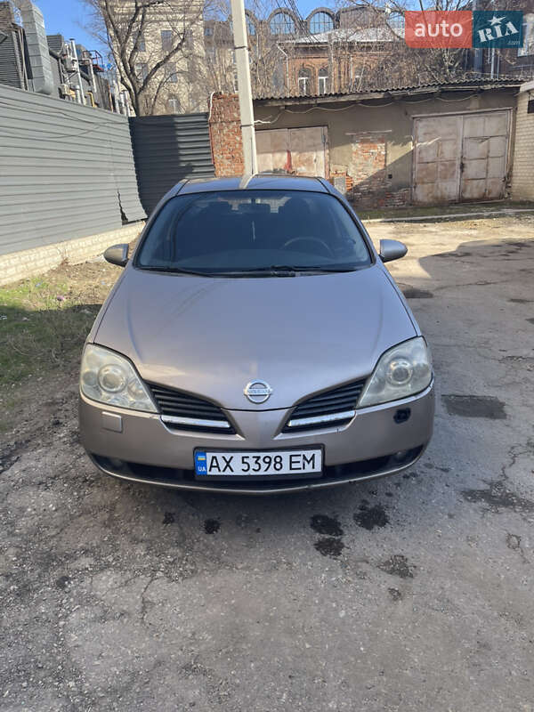 Nissan Primera (2006)