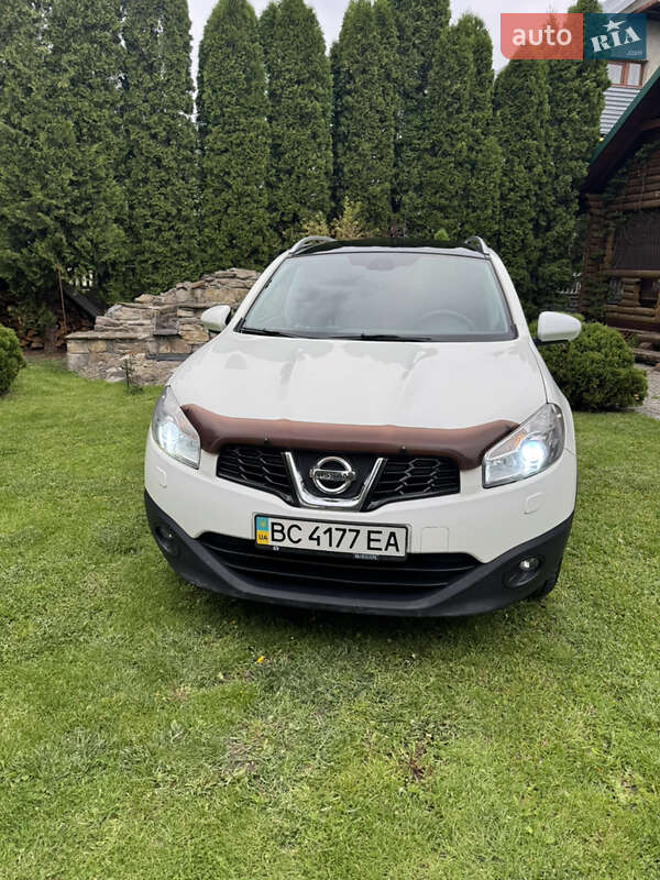 Nissan Qashqai2 (2011)