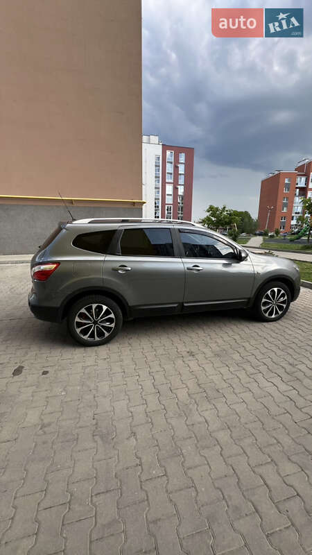 Nissan Qashqai2 (2011)
