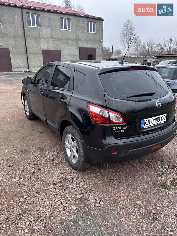 Nissan Qashqai (2013)