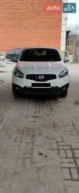 Nissan Qashqai (2012)