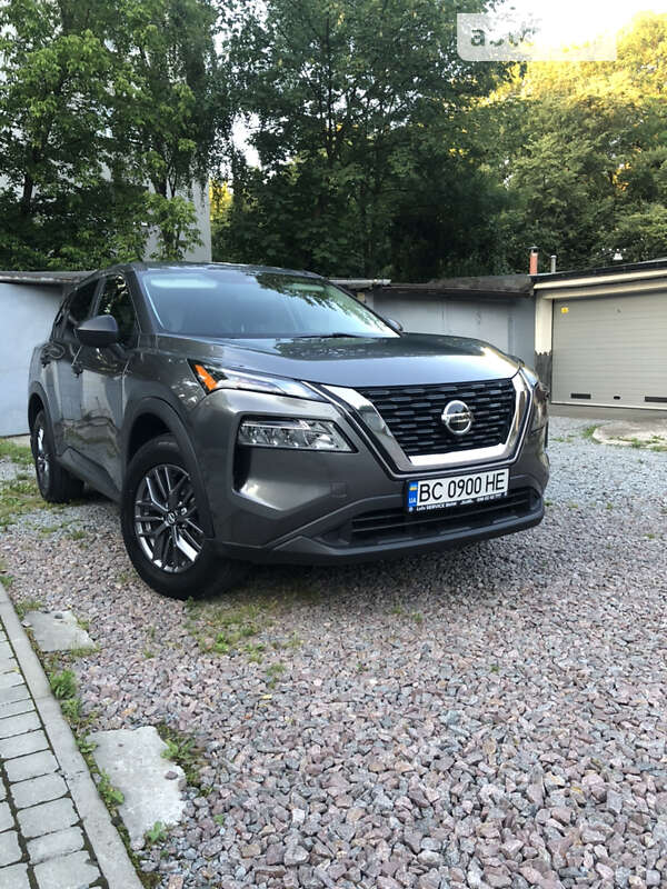 Nissan Rogue (2021)