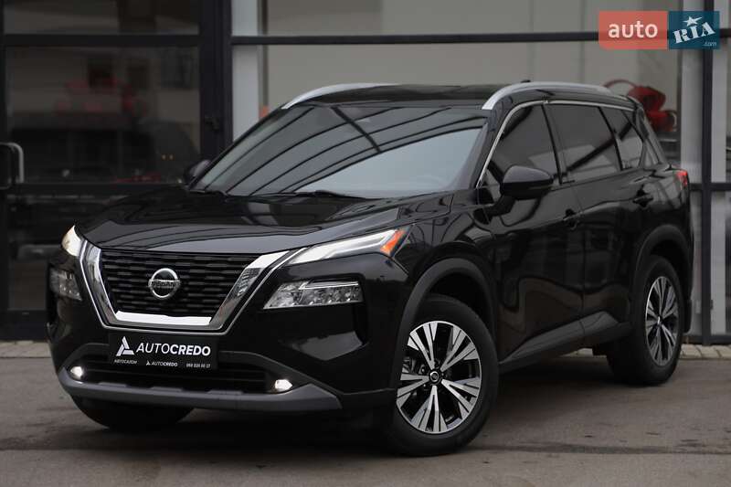 Nissan Rogue (2021)