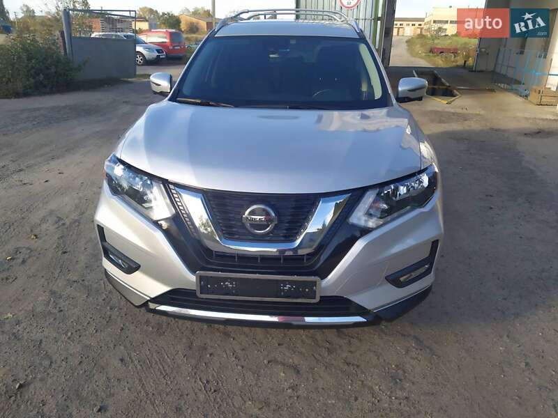 Nissan Rogue (2019)