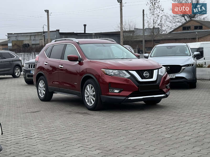 Nissan Rogue (2018)