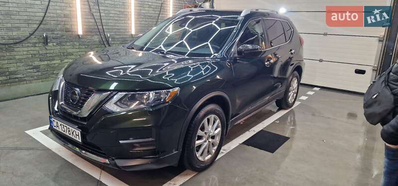 Nissan Rogue (2019)