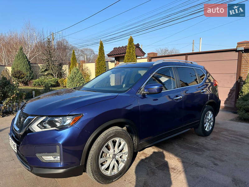 Nissan Rogue (2019)