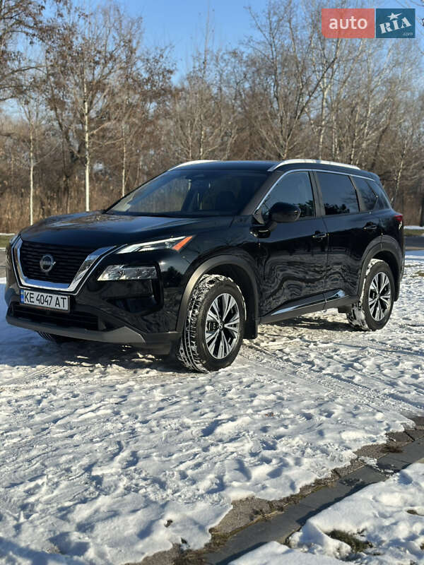 Nissan Rogue (2023)