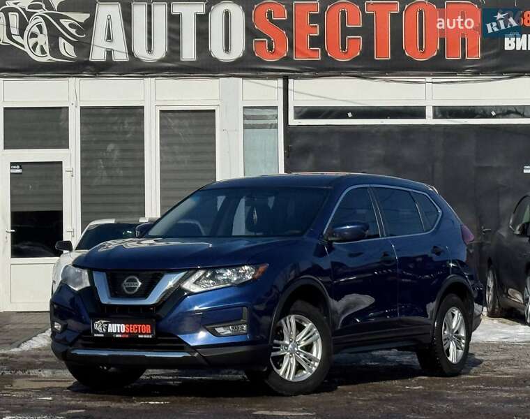 Nissan Rogue (2018)