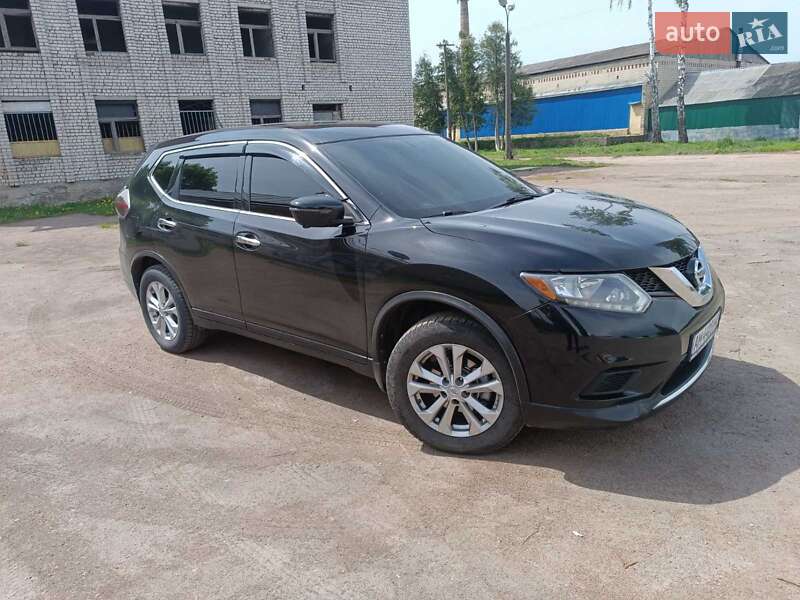 Nissan Rogue (2016)